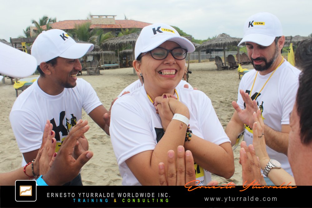 Team Building LATAM Talleres de Cuerdas Bajas | Team Building Empresarial para el desarrollo de equipos de trabajo