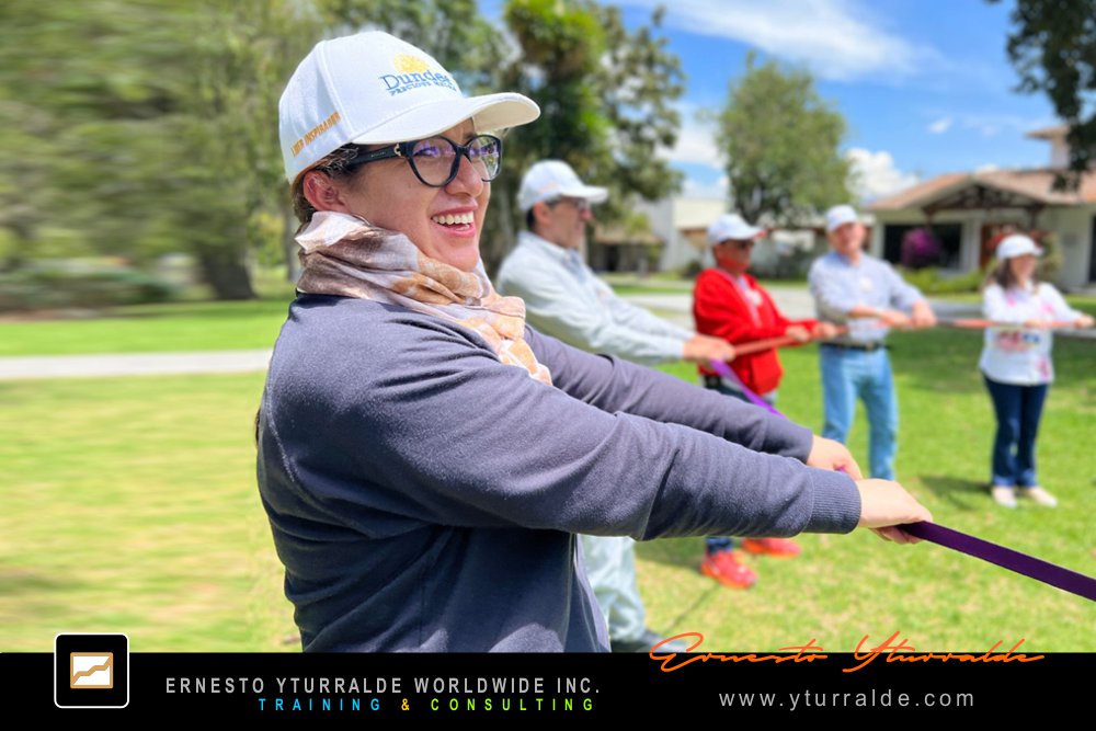 Team Building LATAM Talleres de Cuerdas Bajas | Team Building Empresarial para el desarrollo de equipos de trabajo